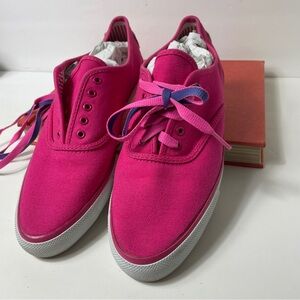 CAPEZIO Canvas Sneakers